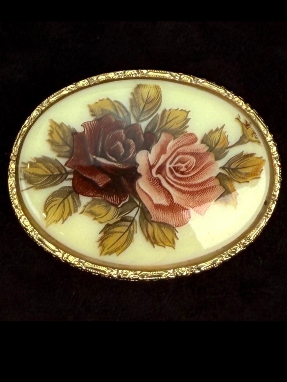 Vintage Oval Rose Floral Cameo Style Gold Tone Brooch Pin